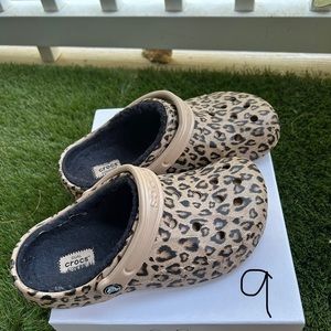 Leopard print fuzzy crocs